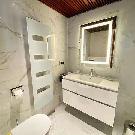 D'architecte, Acces Prive Plage, Acces Port Villa *